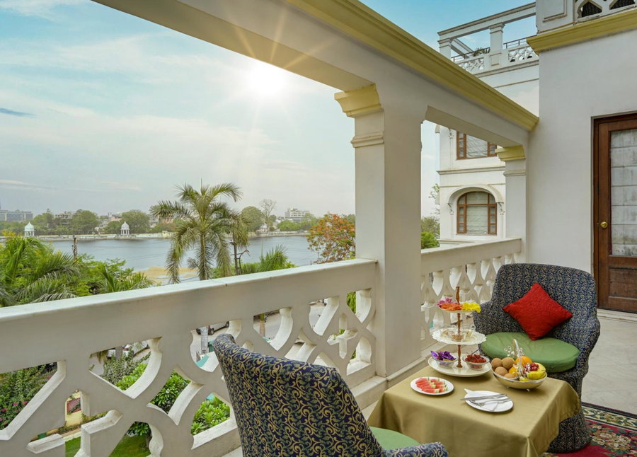 Brahma Niwas - Luxury Lake View Hotel with Infinity Pool, Udaipur, Udaipur, India