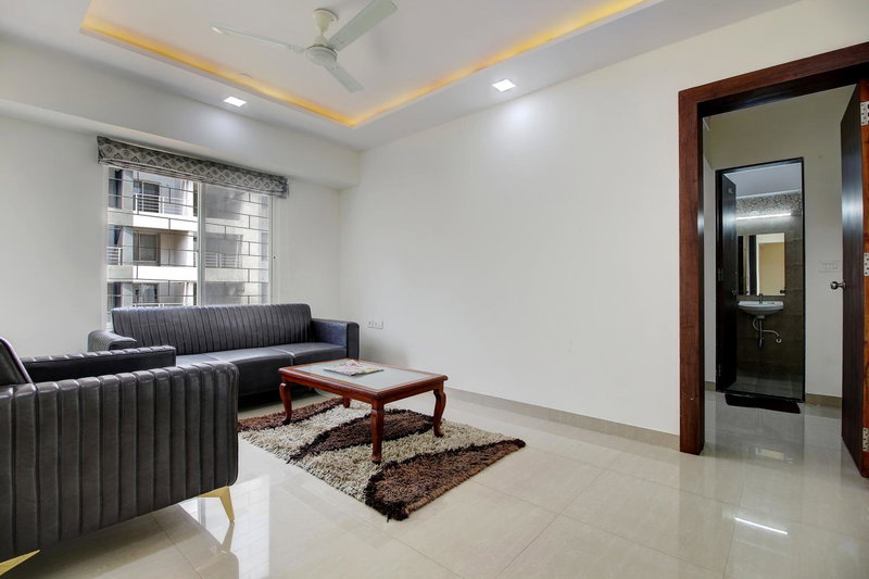 StayBird - Silver Oak, An Apartment Hotel, Kharadi, Pune, India