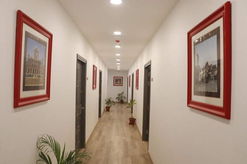 Click Hotel Transport Nagar, Lucknow, India