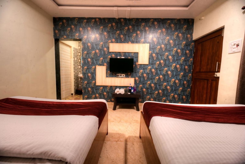 Hotel Snehaprabha - Near to Nagaon Beach Alibaug, Alibaug, India