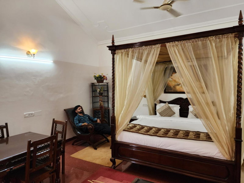 Hotel Royal Ark - Kasauli, Kasauli, India