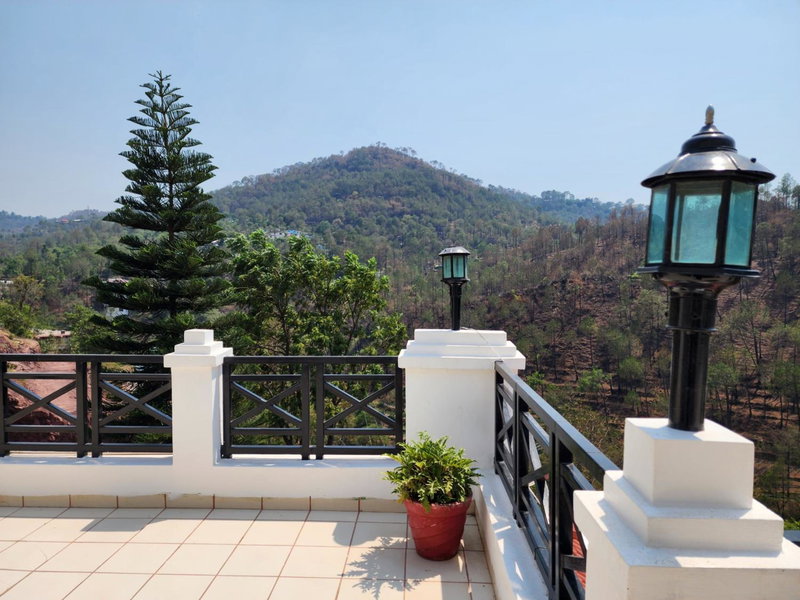 Hotel Royal Ark - Kasauli, Kasauli, India