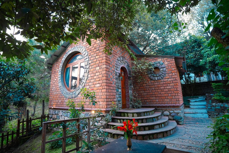 Chirping Hills Resort,Bhimtal, Bhīm Tāl, India