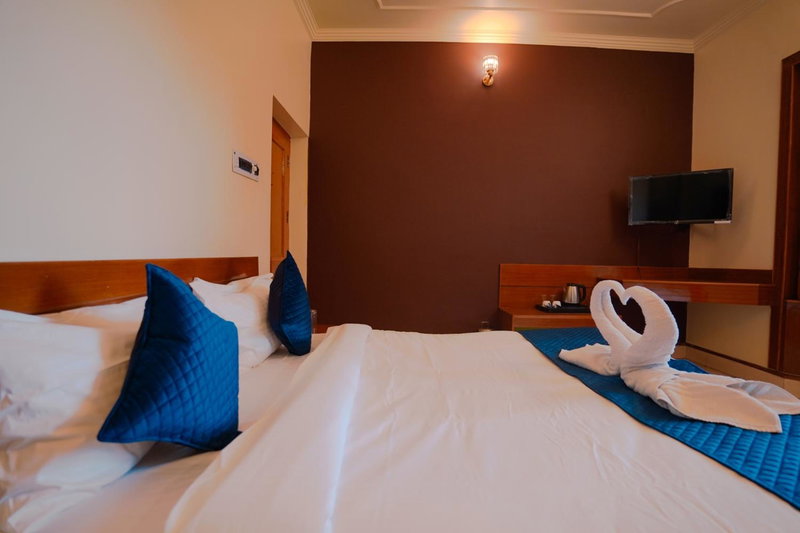 Chirping Hills Resort,Bhimtal, Bhīm Tāl, India