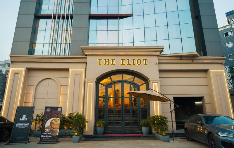 The Eliot Hotel & Banquet, Noida, India