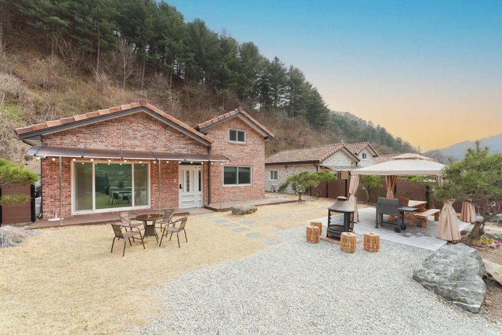 Chuncheon Soopsog Jageun Jib Pension, Chuncheon, South Korea