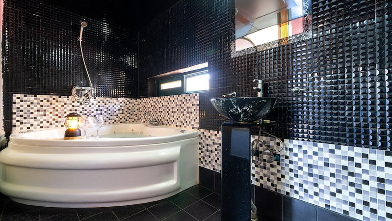 Chuncheon Ibija Spa Pension, Chuncheon, South Korea