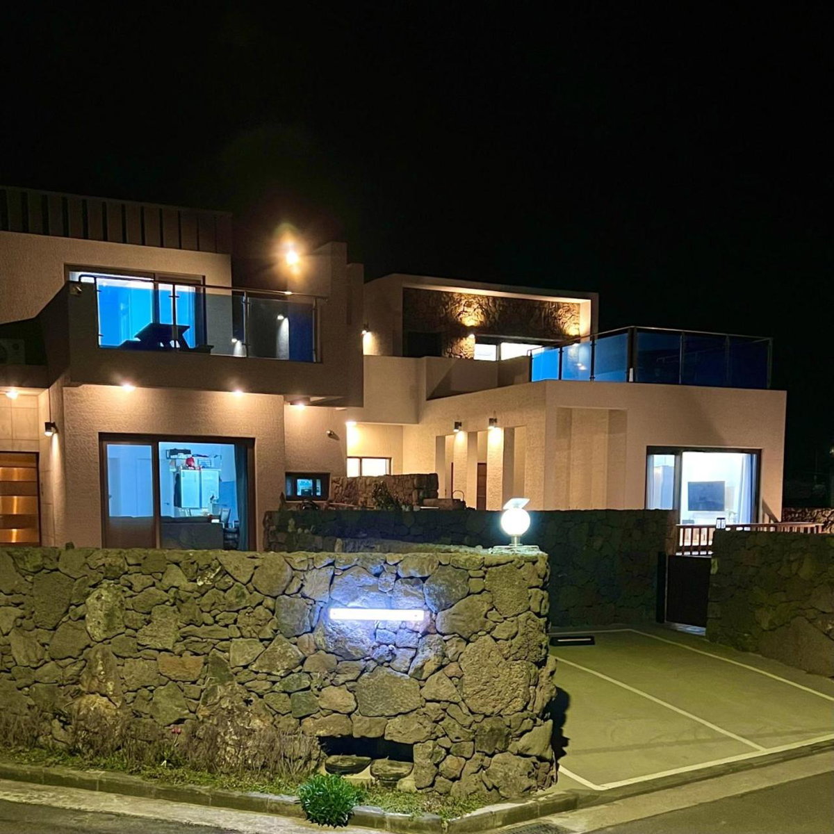 Nolgureum private pool villa, South Korea