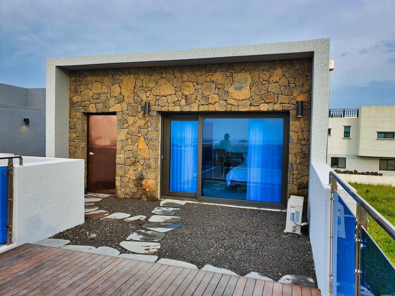 Nolgureum private pool villa, Jeju, South Korea