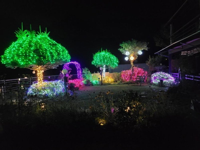 Gapyeong Chorok Jeongwon Gyegok Dokchae Pension, Gapyeong, South Korea
