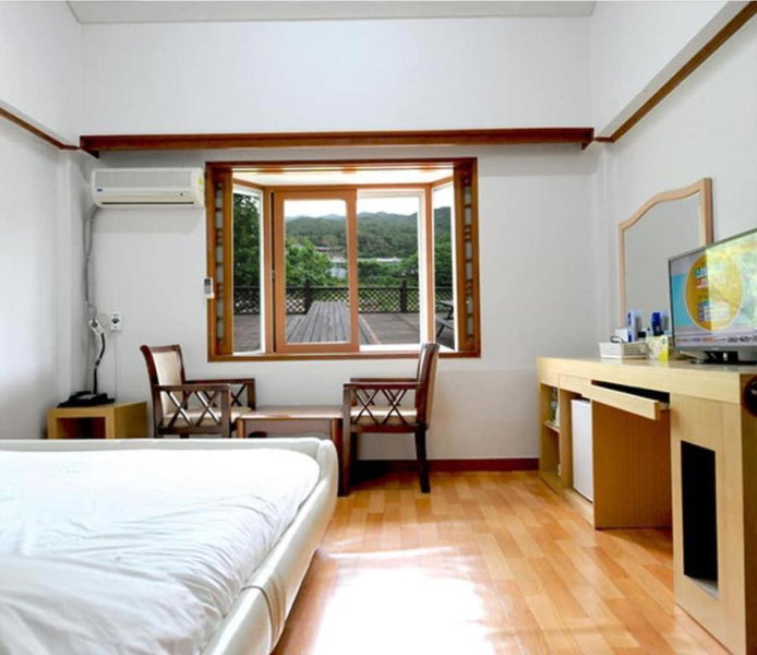 Goodstay Jirisan Little Prince Pension, Gurye, South Korea