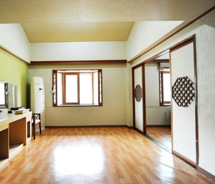 Goodstay Jirisan Little Prince Pension, Gurye, South Korea