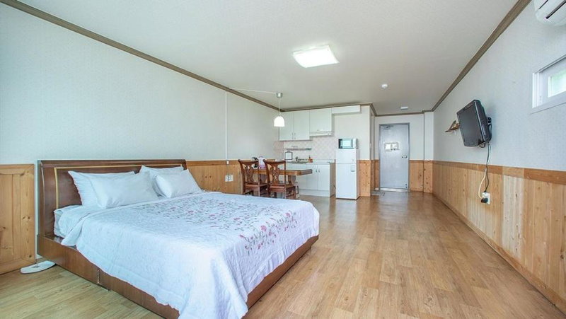 Samcheok Donghae Raeyo Pension, Samcheok, South Korea