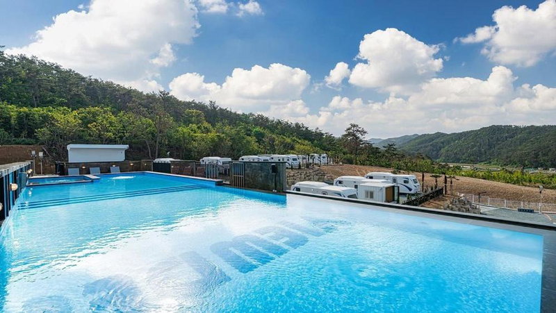 Gyeongju Viewdel Caravan Pension, Gyeongju, South Korea
