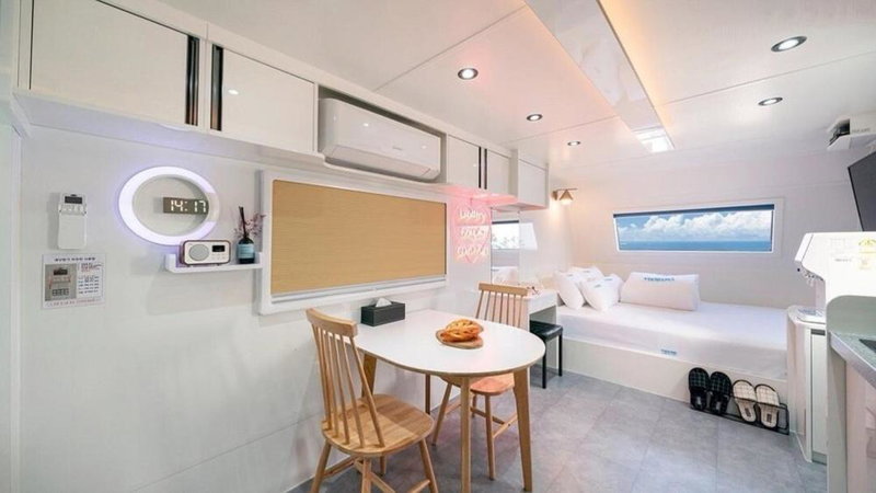 Gyeongju Viewdel Caravan Pension, Gyeongju, South Korea