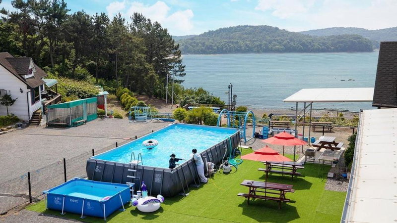 Anmyeondo Bbalgang Pension, Taean, South Korea