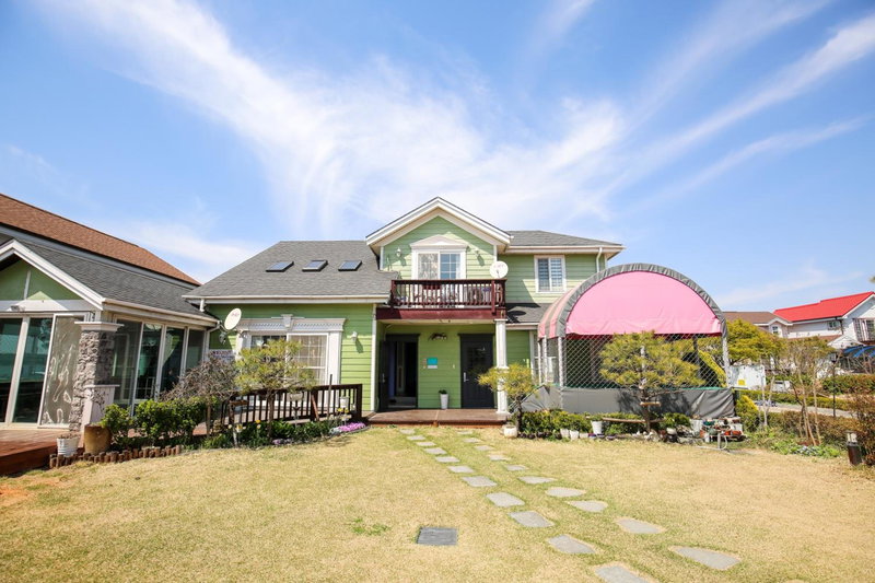Daebudo polaris pension, Ansan, South Korea