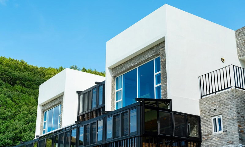 Geoje hillstory poolvilla, Geoje, South Korea