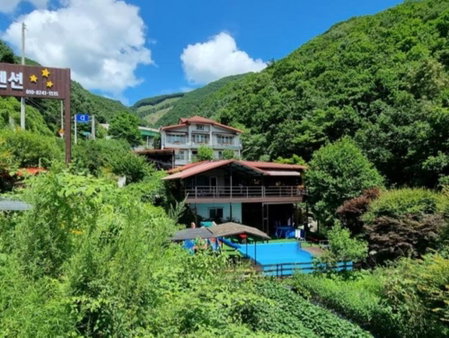 Hwacheon Myeongjiryeong Valley Pension, Hwacheon, South Korea