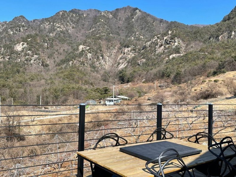 Jecheon Neulsolgil Pension, Jecheon, South Korea