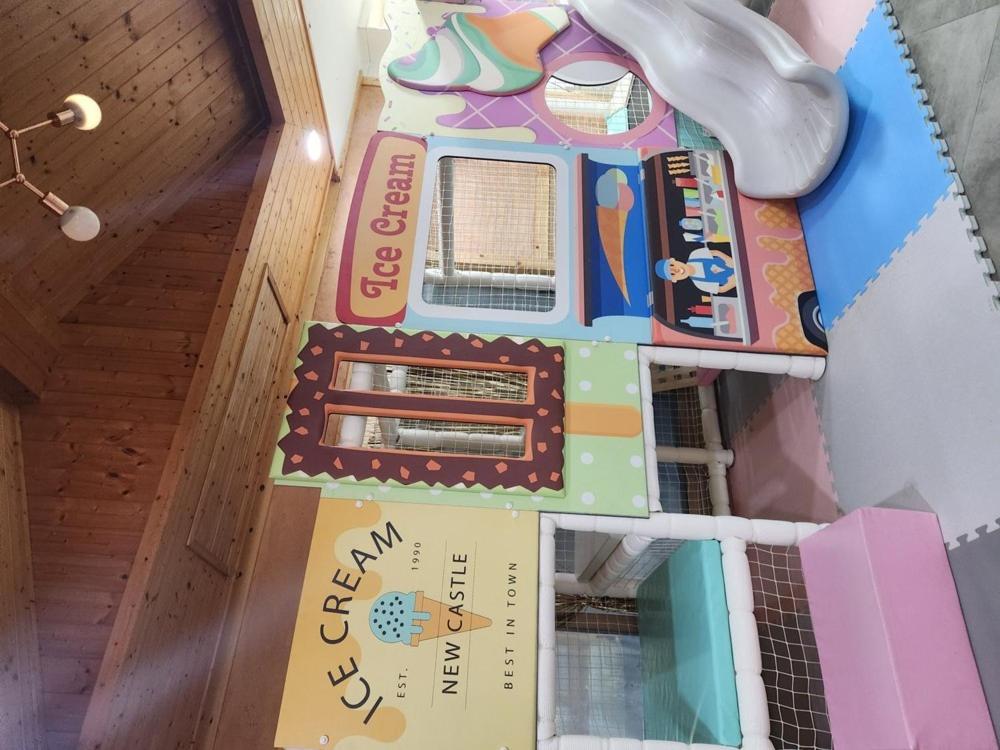 Hotel · Gapyeong Pinepino Poolvilla, Gapyeong