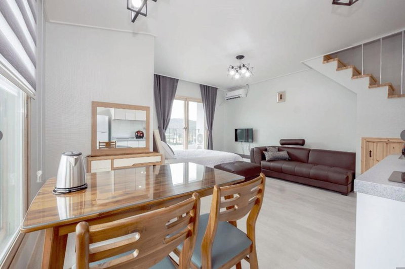 Gangneung Luluberry Pension, Gangneung, South Korea