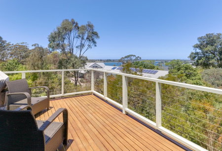 Foreshore - Spacious Metung Escape, Metung, Australia