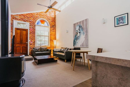 Albert Hotel Daylesford, Daylesford, Australia