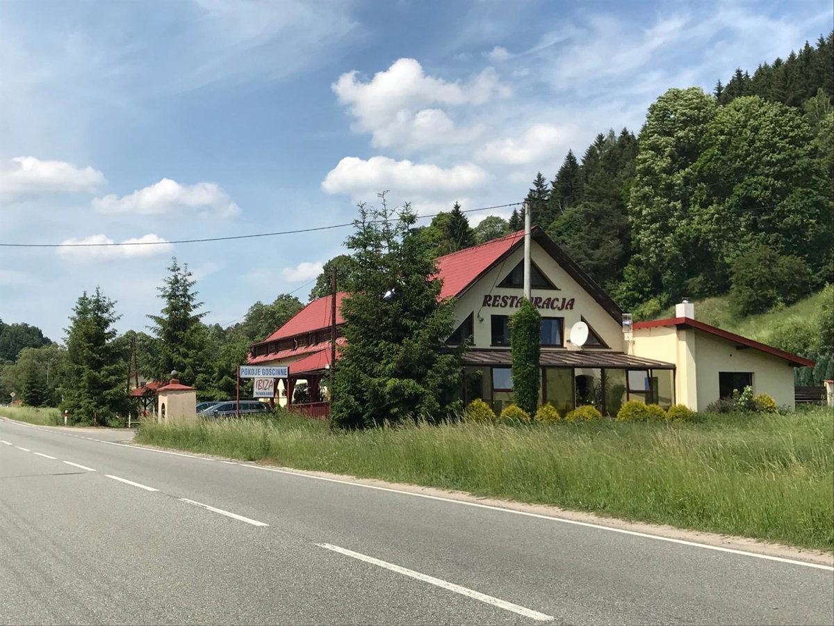 Hotel · Restauracja IBIZA, Ludwikowice Kłodzkie