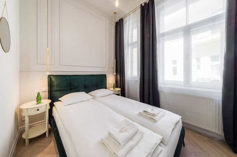Apartament Deluxe Old Town św. Krzyża WAWELOFTS, Kraków, Poland