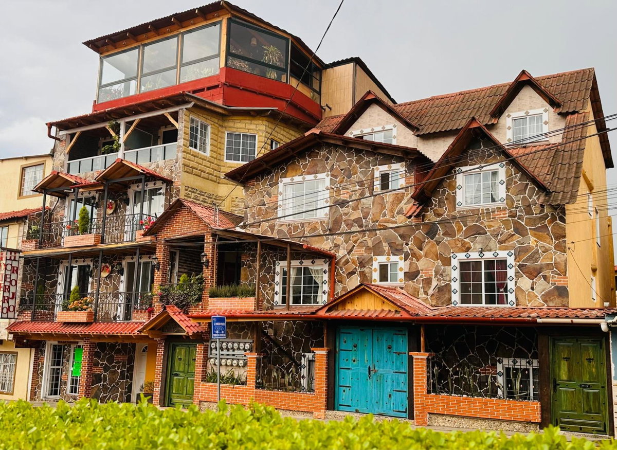 Hotel · Hotel & Suites Cerro Roj0, Tlatlauquitepec