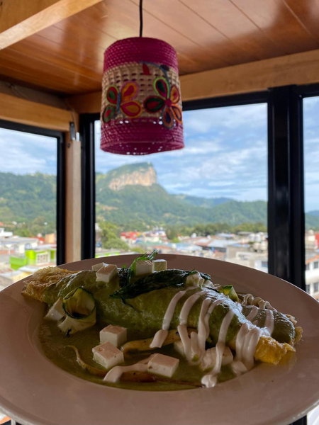 Hotel & Suites Cerro Roj0, Tlatlauquitepec, Mexico