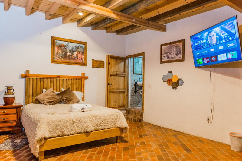 Hotel Colibri, Mineral de Pozos, Mexico