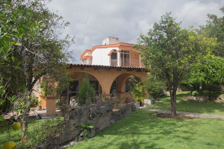 Villa Coiros ECOFRIENDLY suites & villas, Tonatico, Mexico