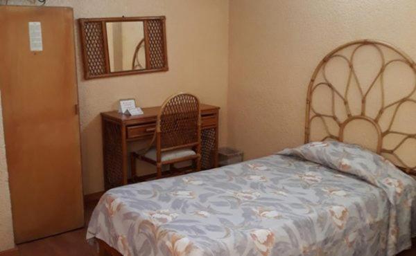 Hotel Canadá, Toluca, Mexico