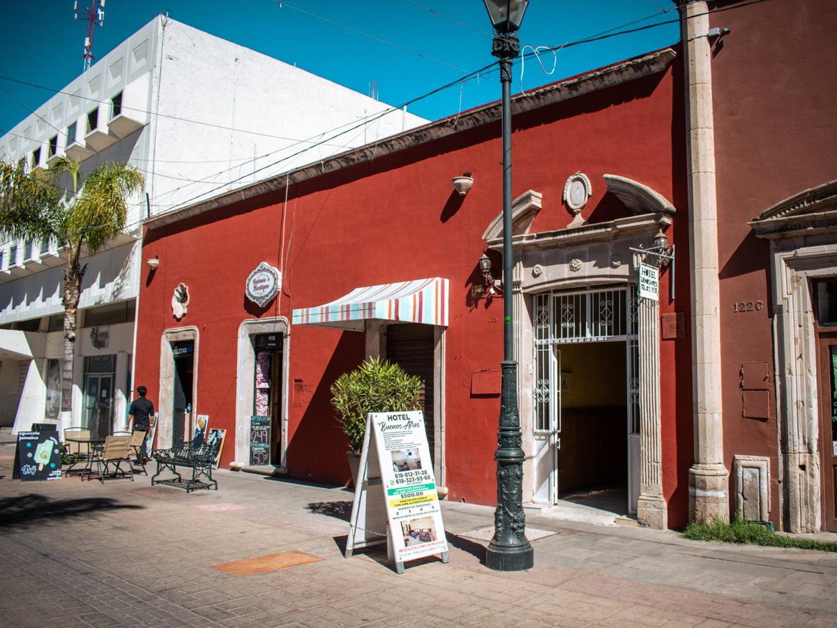 Hotel Buenos Aires, Mexico