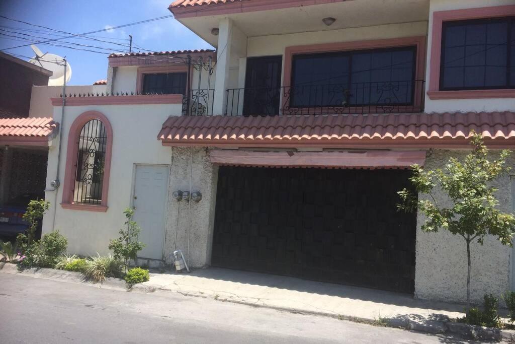 Valle de Brisas, Mexico