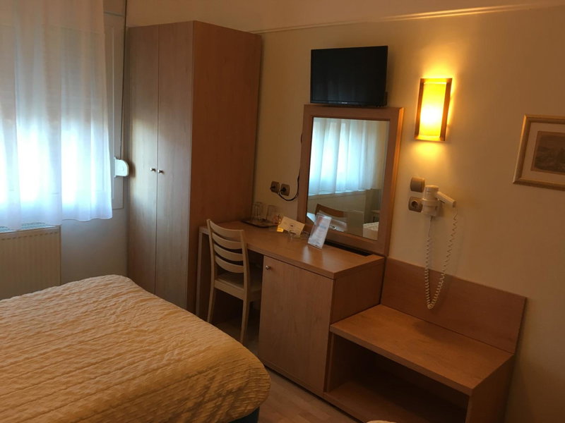Hotel Orestion - Bike and motorcycle friendly hotel, Kastoria, Greece