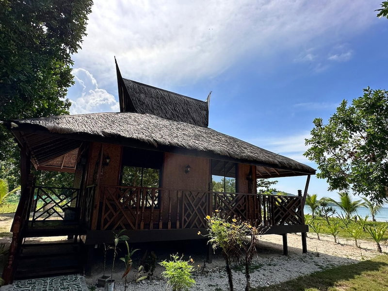 La Tranquilidad Beach Resort, El Nido, Philippines
