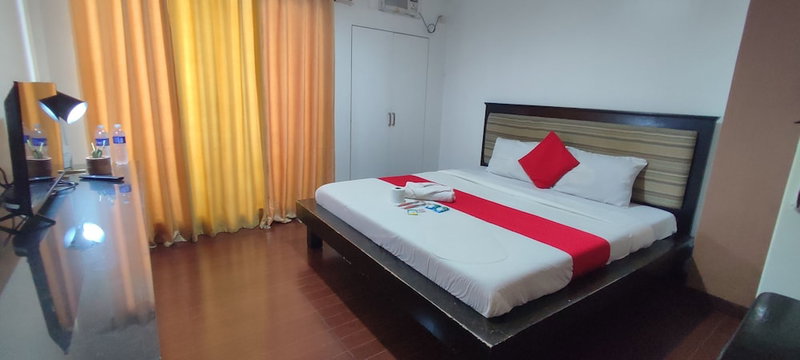 Poblacion Bed&Breakfast bySMSHospitality, Makati, Philippines