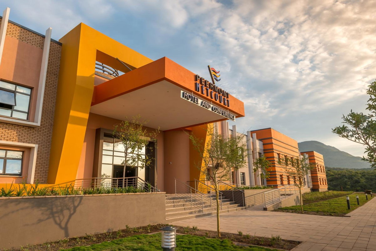 Hotel · Peermont Metcourt - Thaba Moshate, Burgersfort