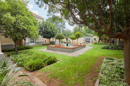 Beautiful Two Bedroom Appartment In Hatfield, Pretoria, South Africa