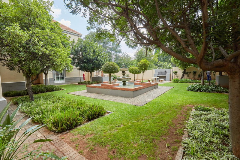 Beautiful Two Bedroom Appartment In Hatfield, Pretoria, South Africa
