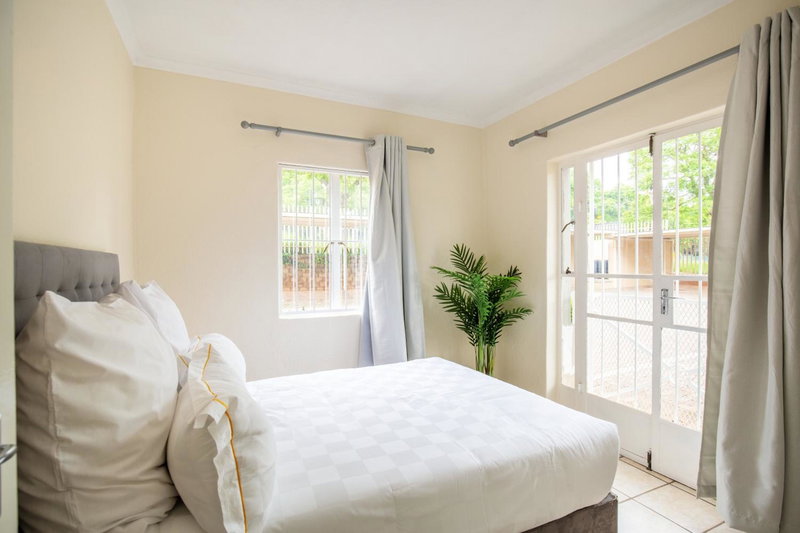 Beautiful Two Bedroom Appartment In Hatfield, Pretoria, South Africa