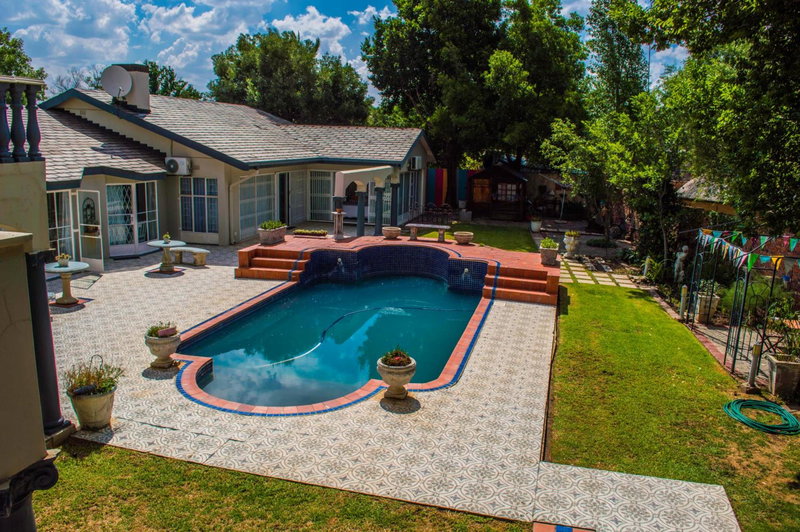 Oh So You Guesthouse, Kroonstad, South Africa