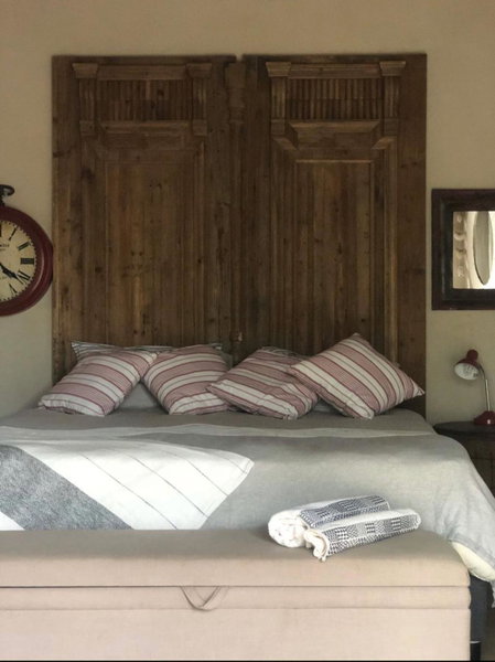 Simba Safaris African Pride Exotic Lodge, Lephalale, South Africa