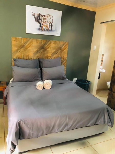 Hluzu Guest House, Hluhluwe, South Africa