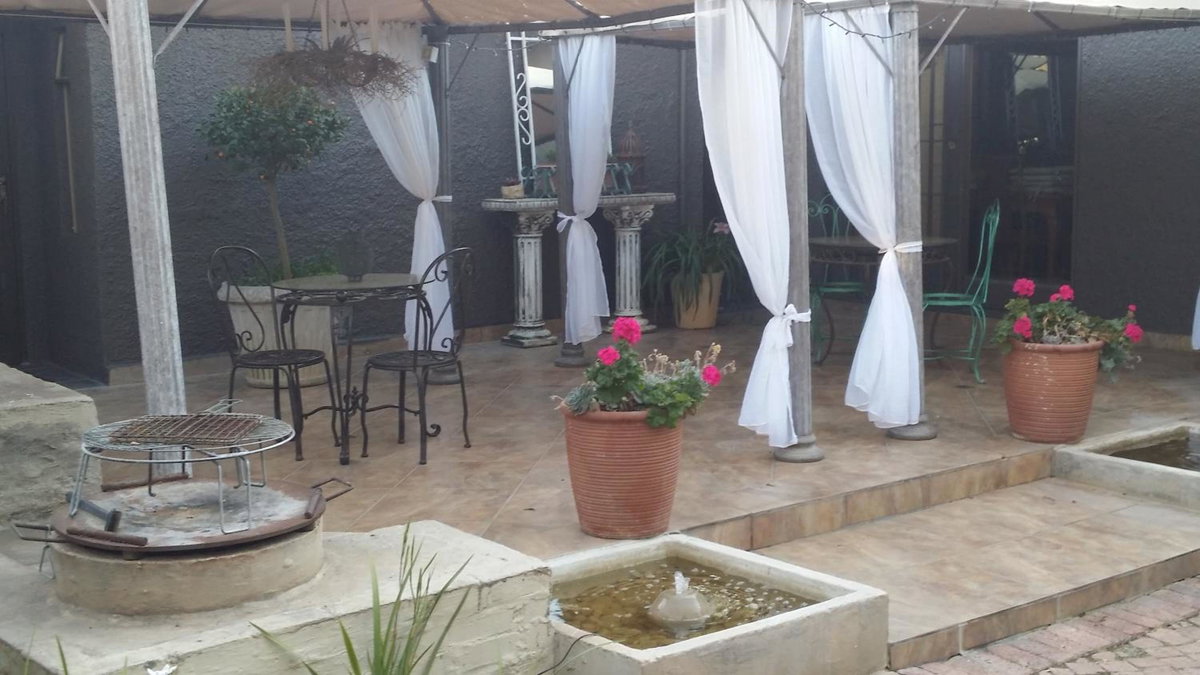 Hotel · A La Maison Boutique Guesthouse, Parys