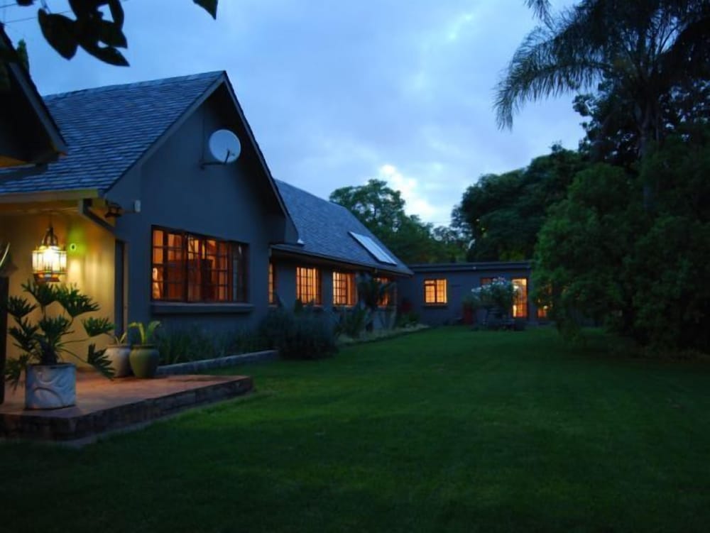 Hotel · The Wardrobe Guest House, Pretoria