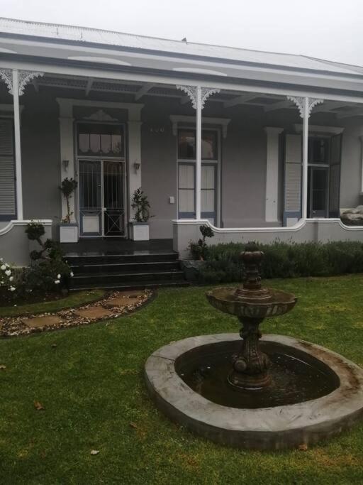 La Damon 2, South Africa